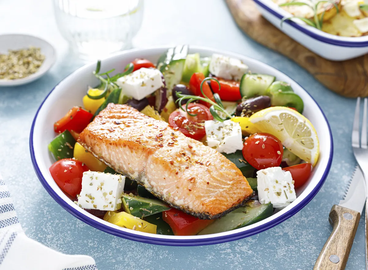 Laks og salat