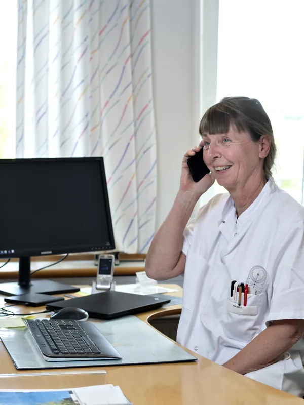 Hvordan er magtforholdet mellem patient og læge?