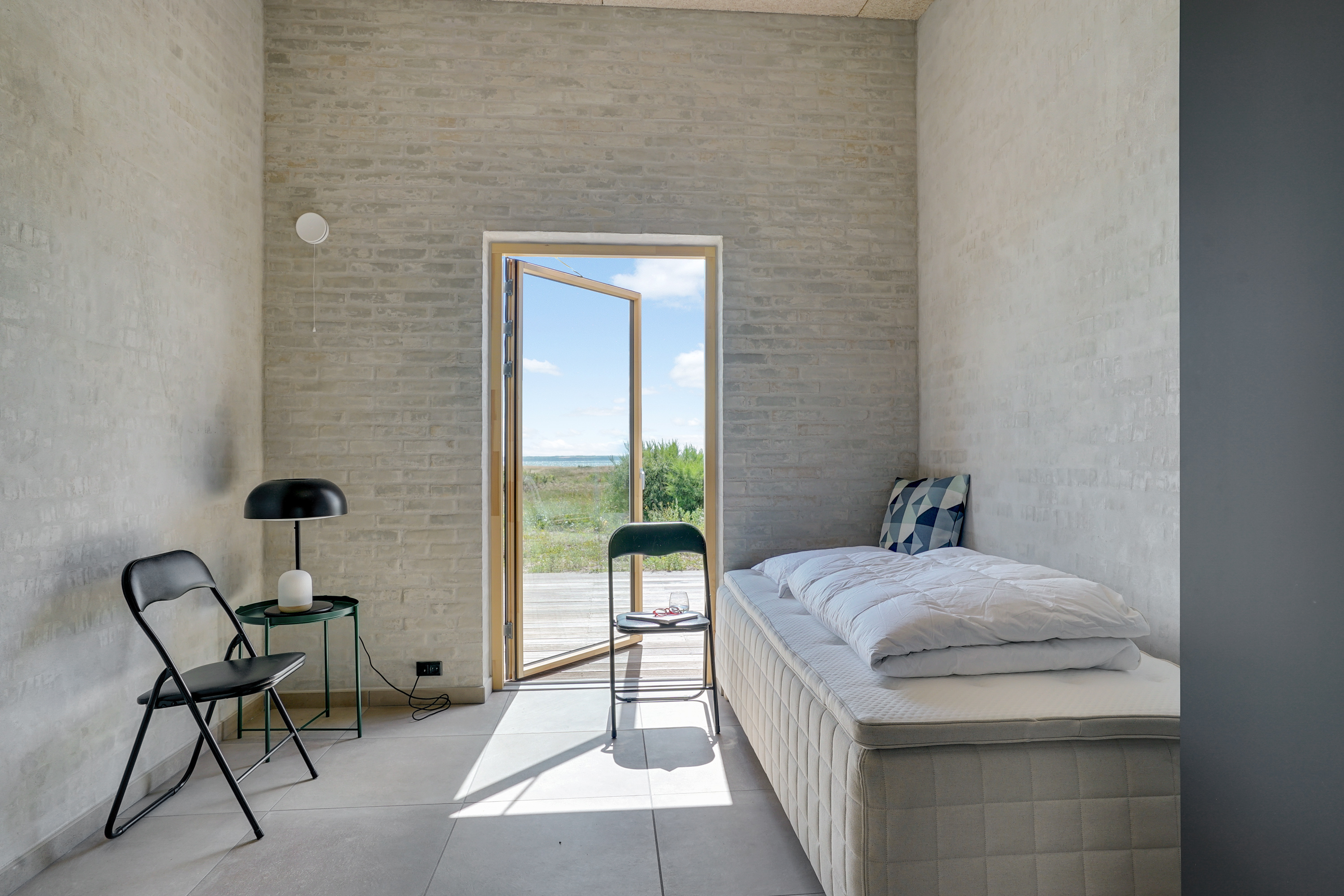 Et vaerelse i sommerhuset i Thy.