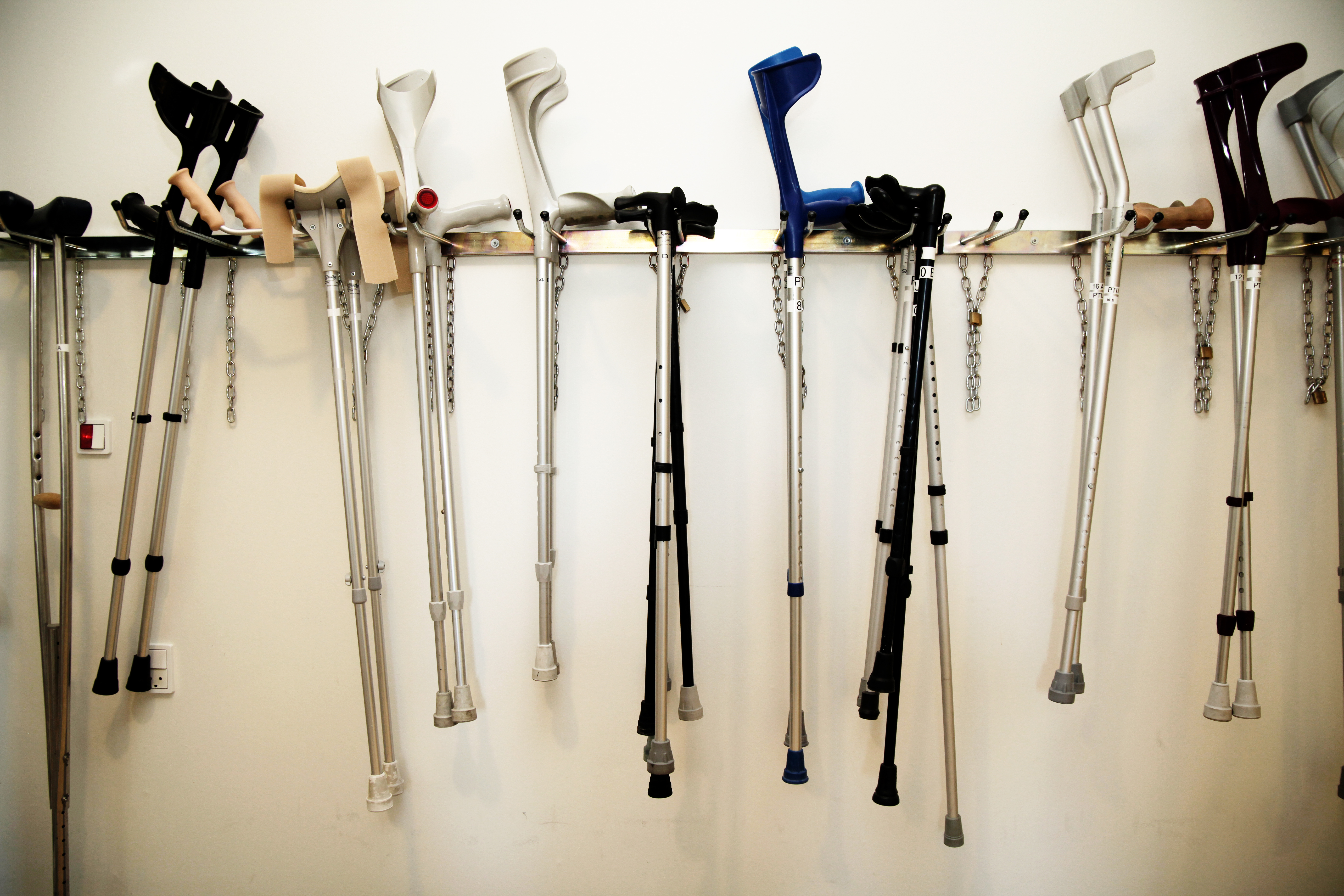 Hjælpemidler - krykker